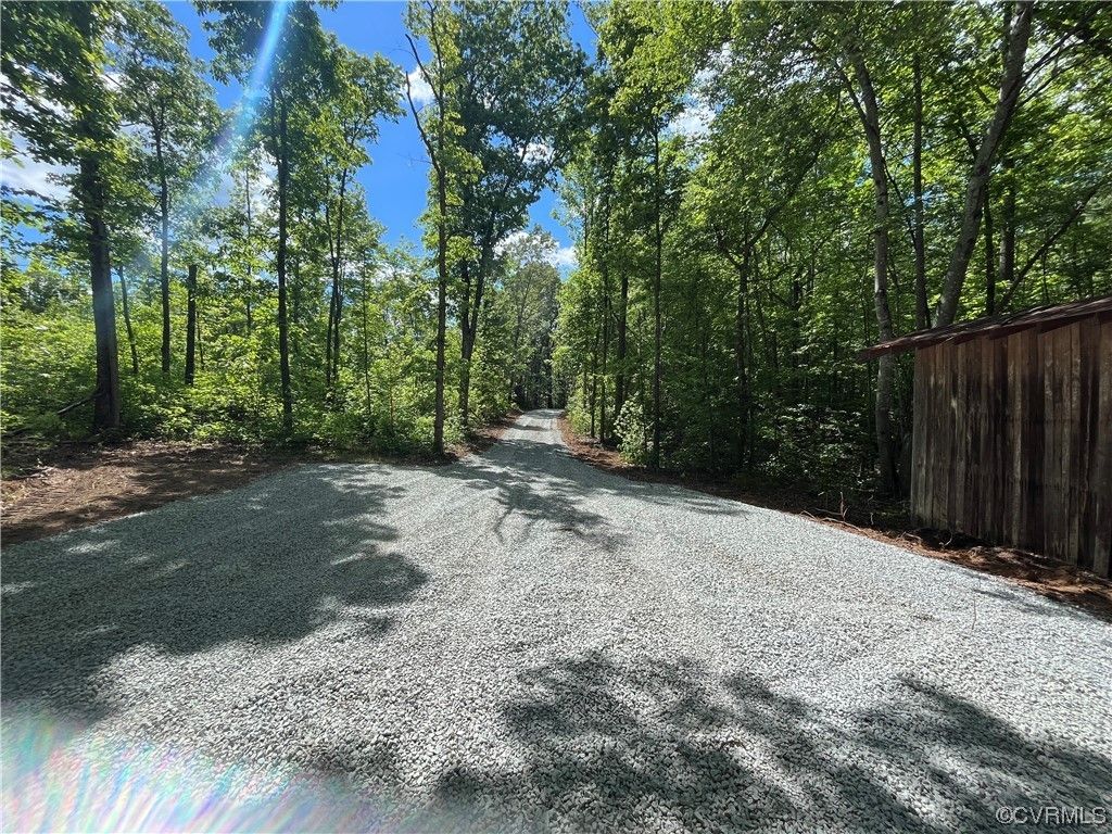 9.81 acres in Powhatan County, Virginia