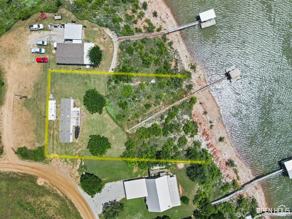 0.74 acres in Baylor County, Texas