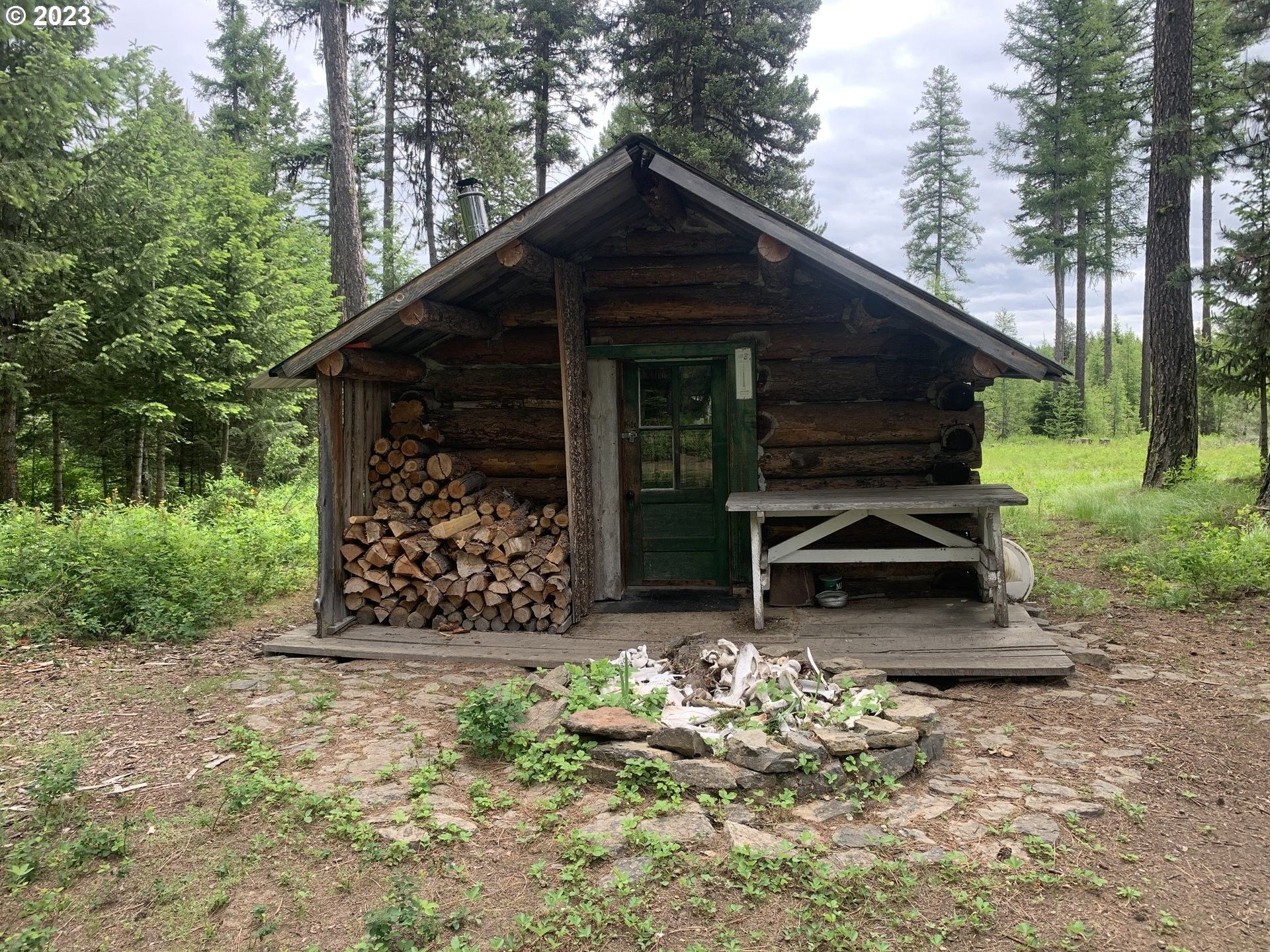 Cabin, Wallowa, OR 97885 MLS 23675079
