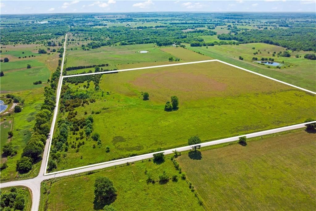 West 367th Street, Louisburg, KS 66053 MLS 2444987