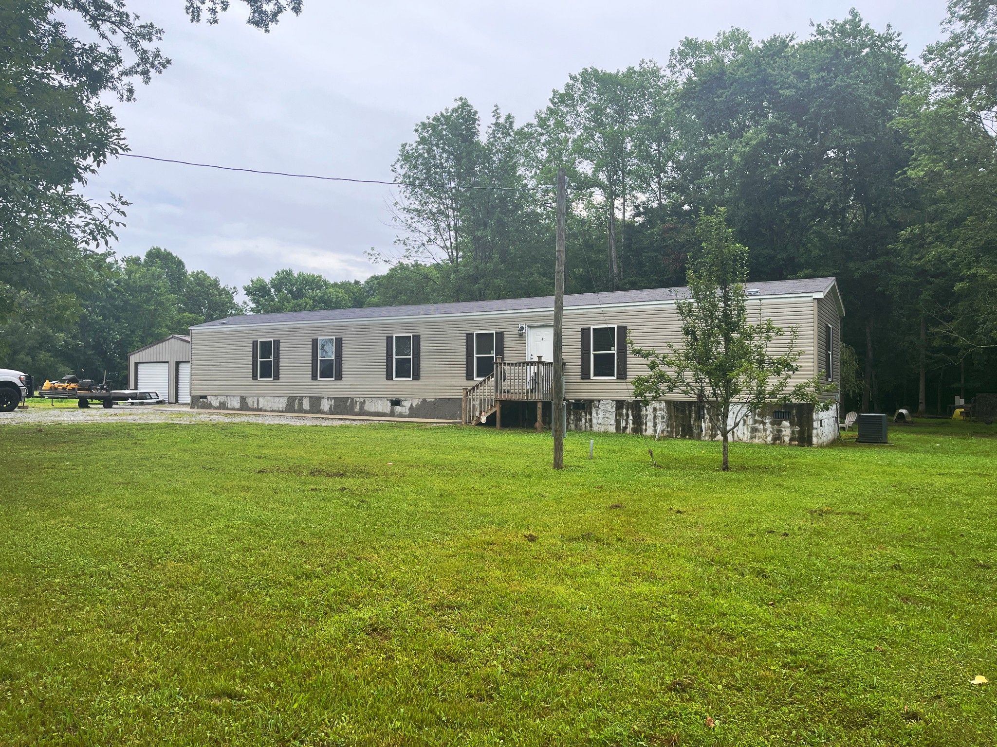 3.93 acres in Coffee County, Tennessee