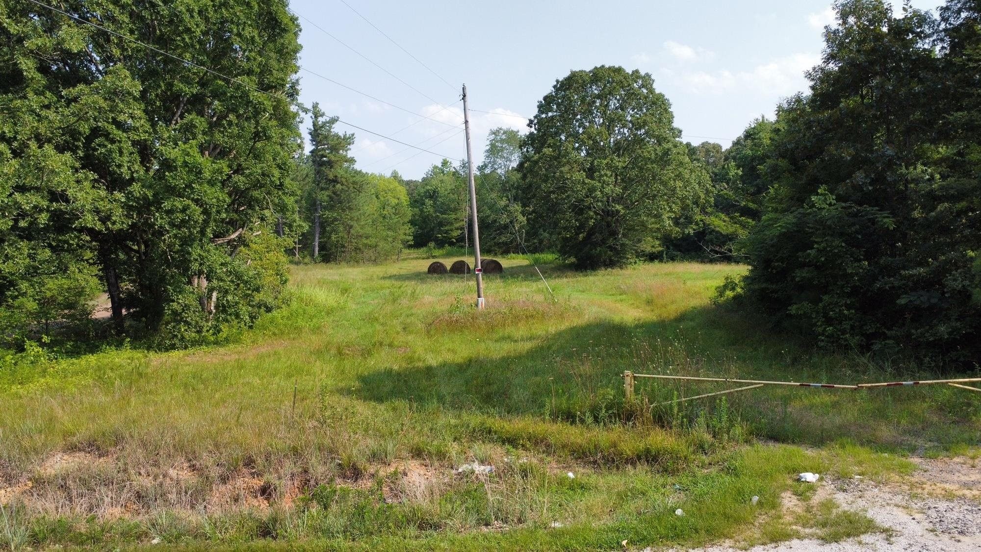 33 acres in Madison County, Tennessee