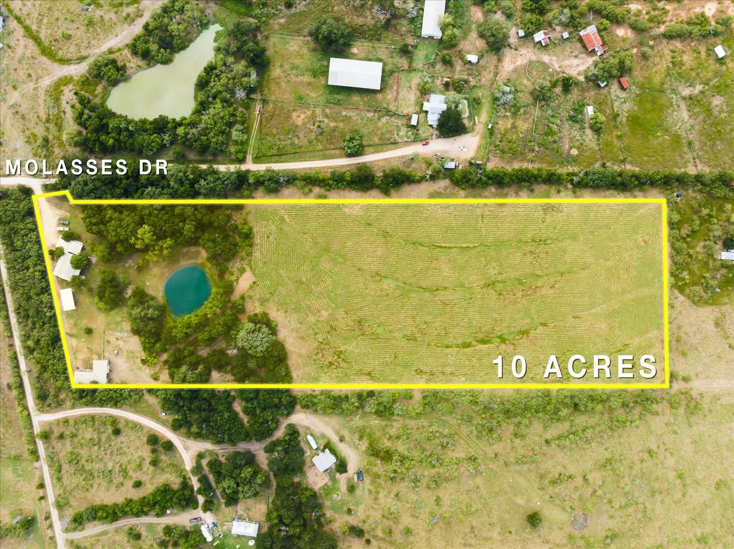 800 Molasses Road, Dale, TX 78616