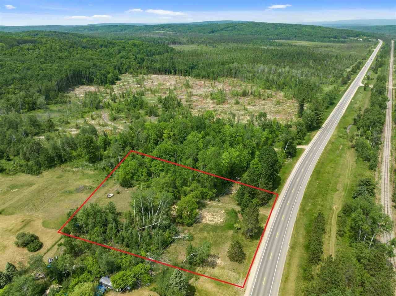 1.9 acres in Charlevoix County, Michigan