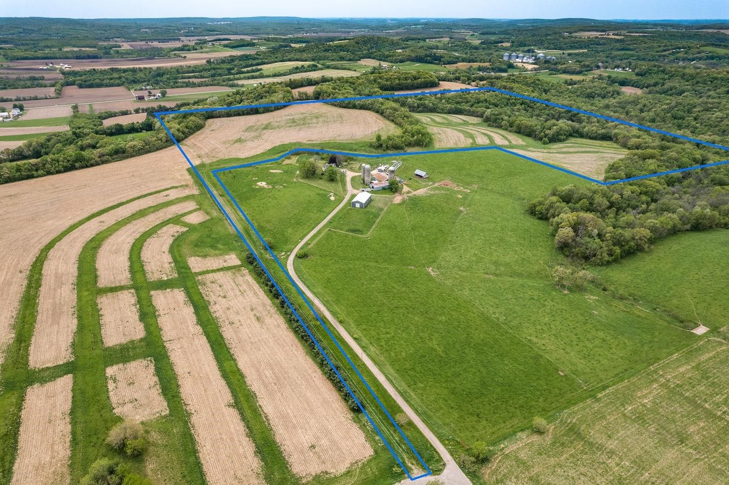 102 acres in Sauk County, Wisconsin