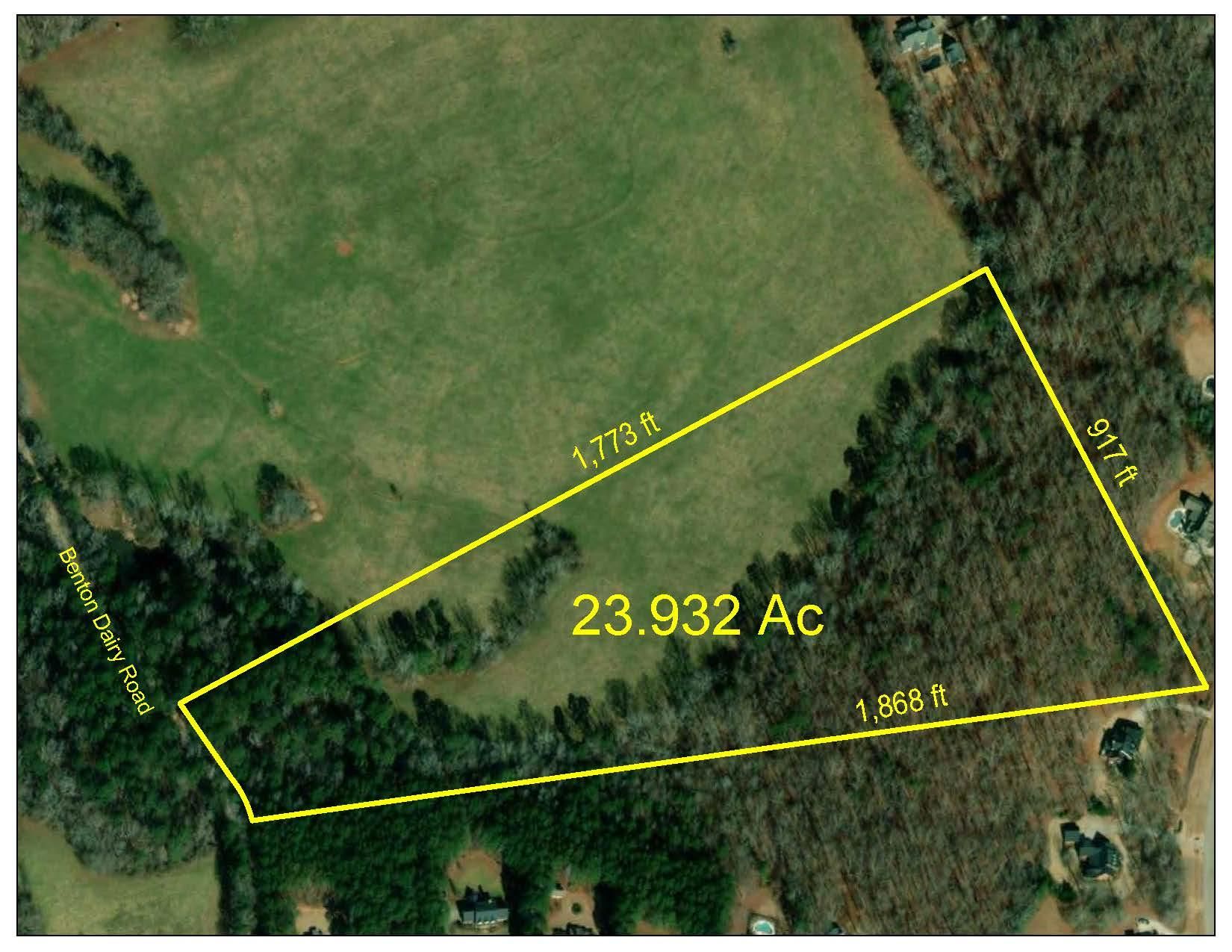 24 acres in Newton County,