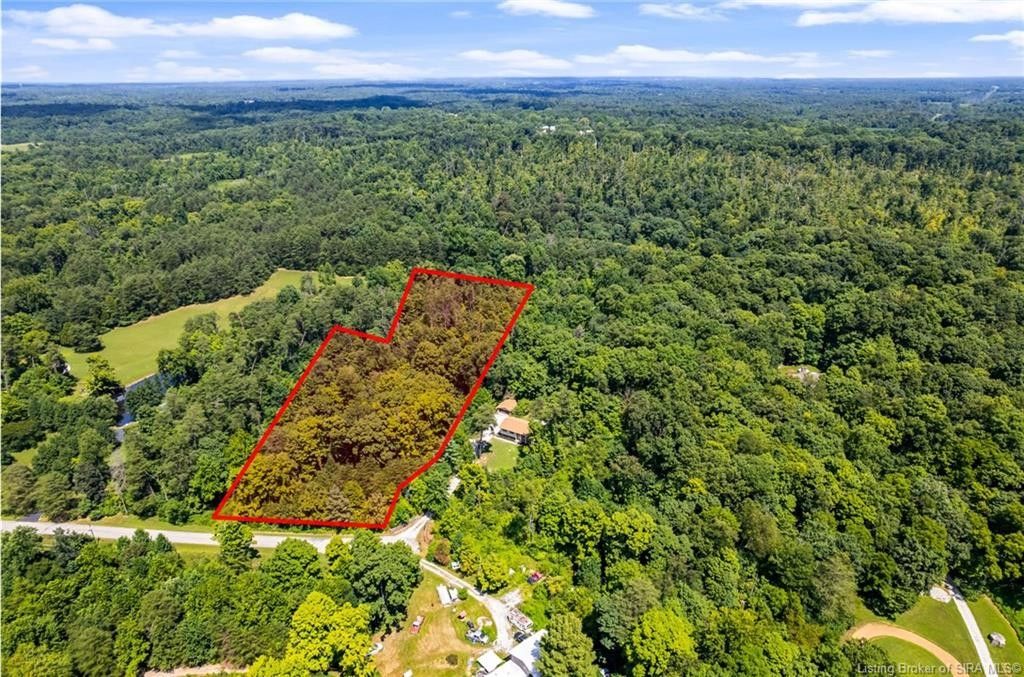 4 acres in Clark County, Indiana