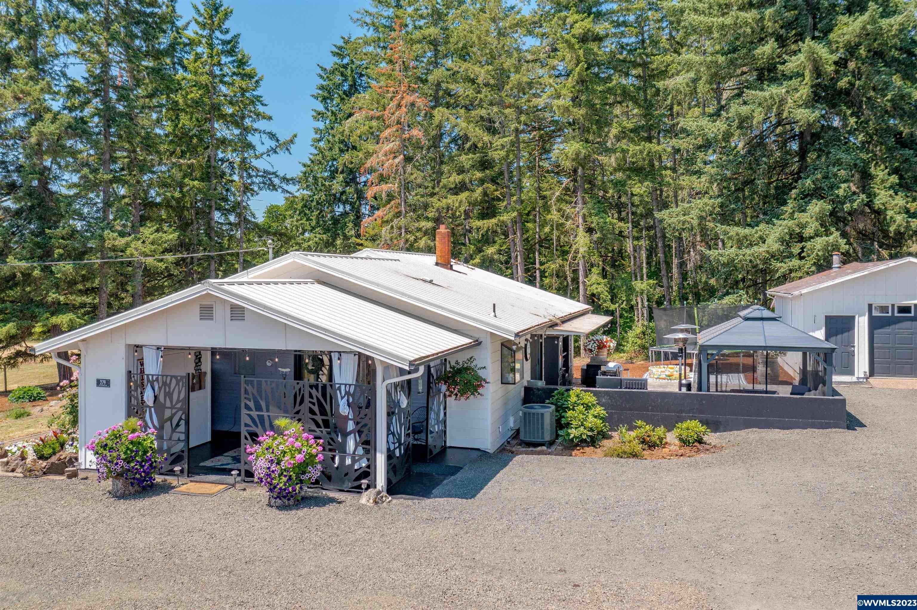 5.03 acres in Polk County, Oregon