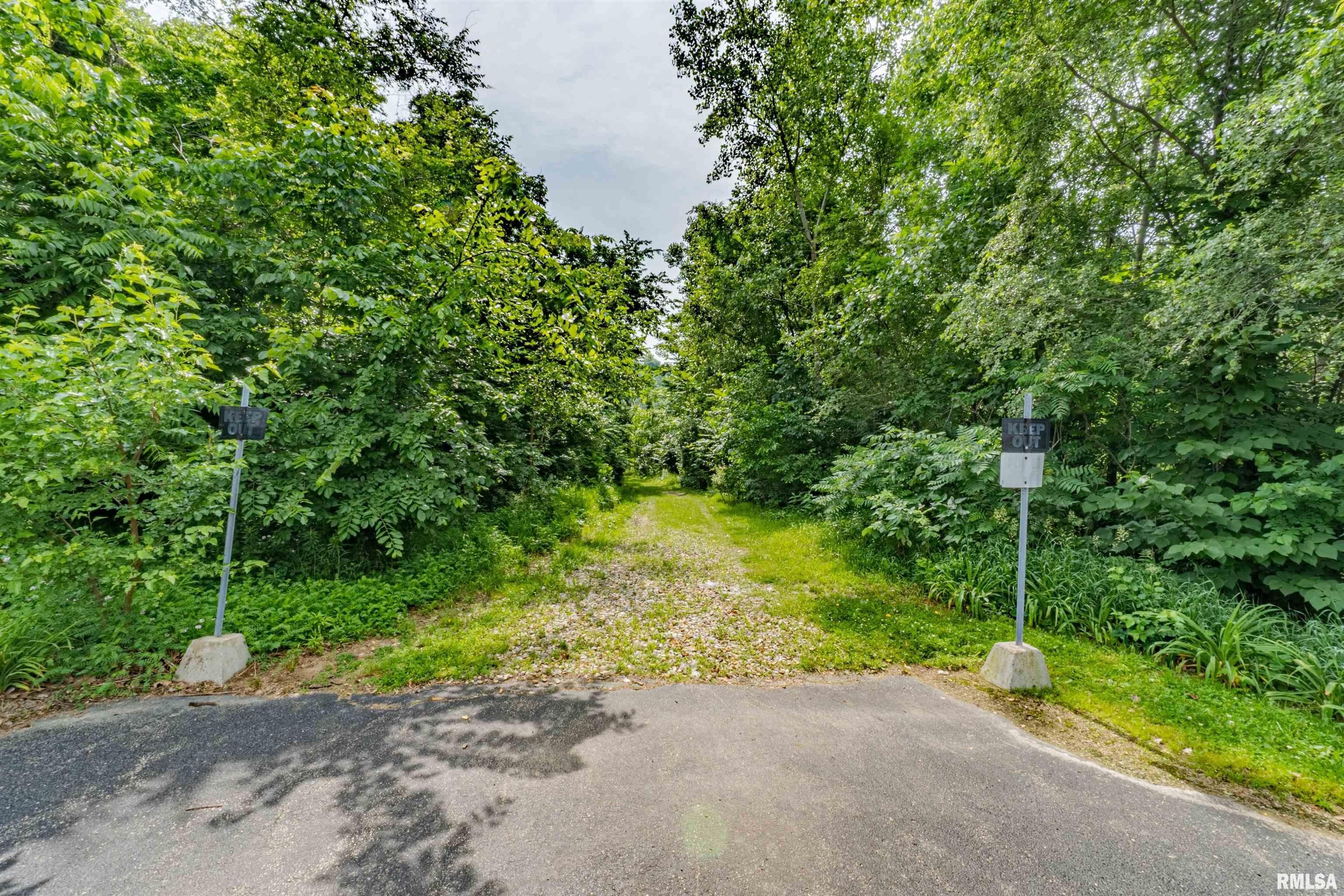 8.16 acres in Tazewell County, Illinois