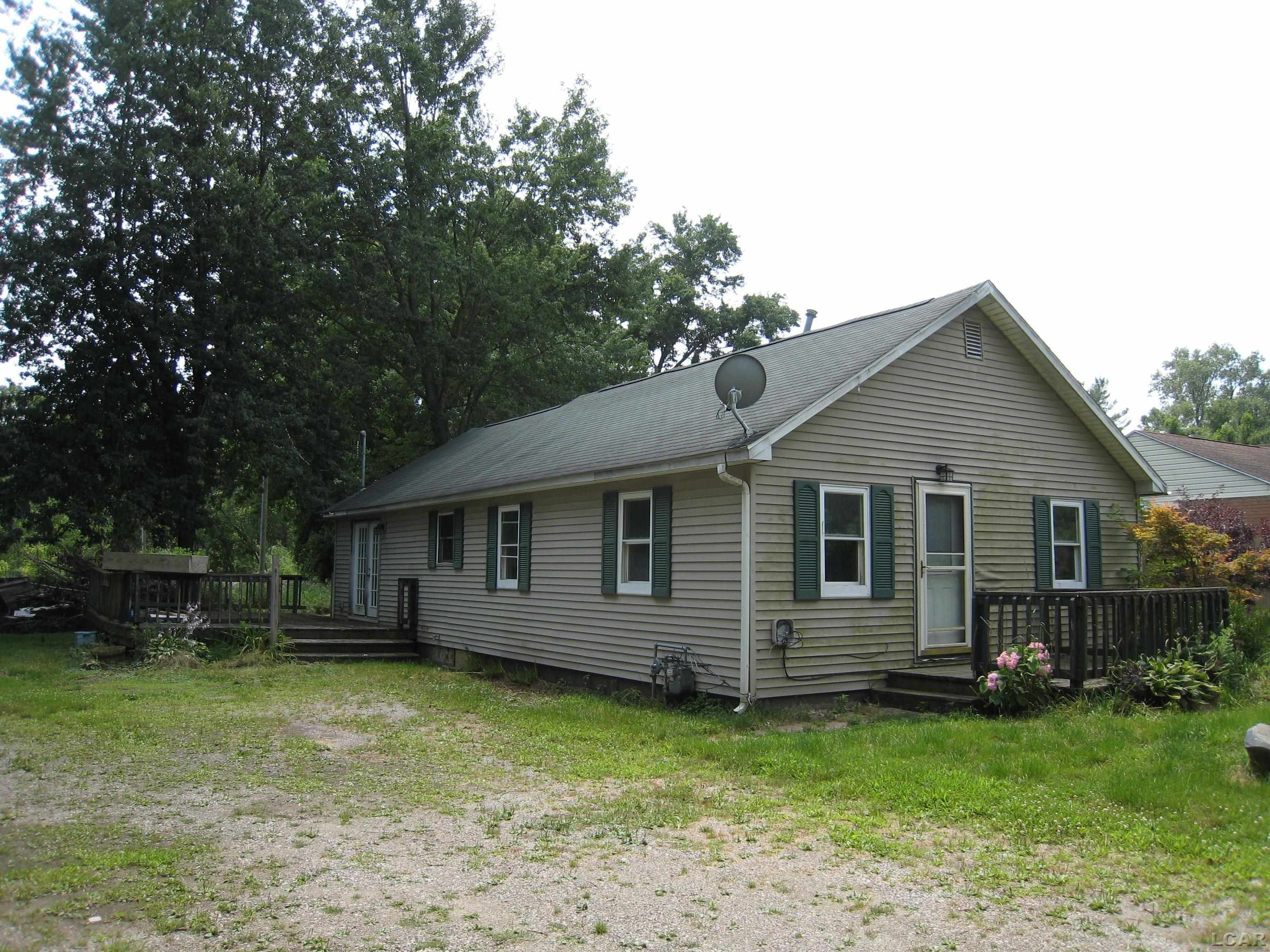 2 acres in Lenawee County, Michigan