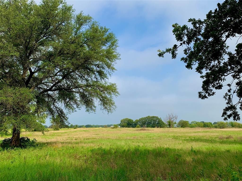 15 acres in Hill County, Texas