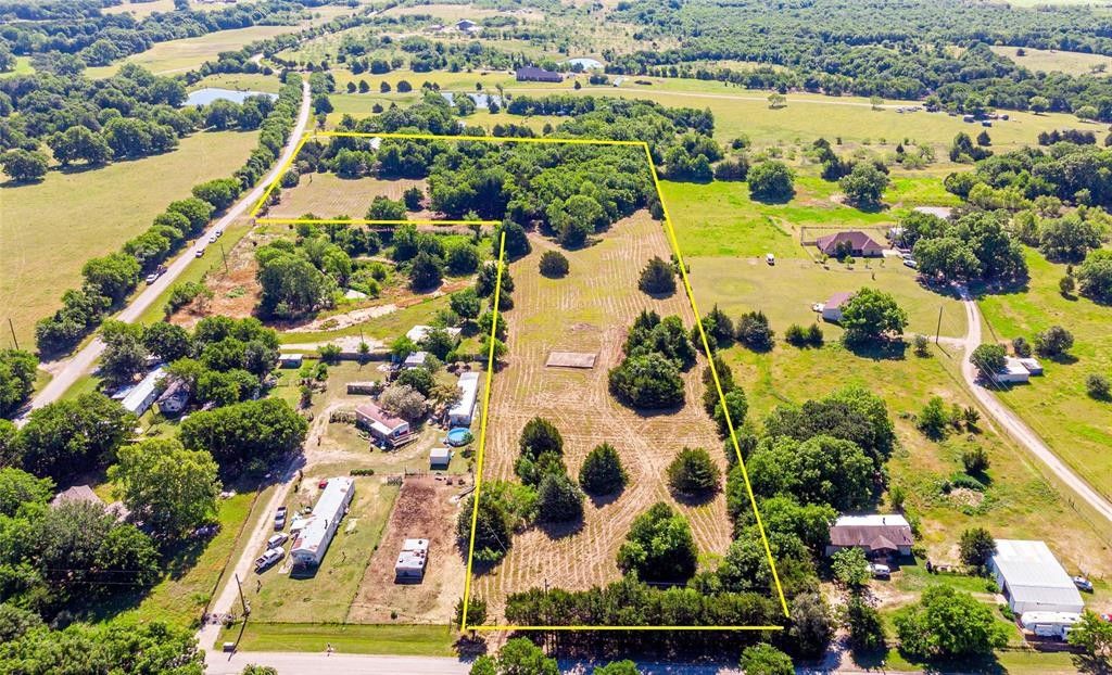 7 acres in Ellis County, Texas