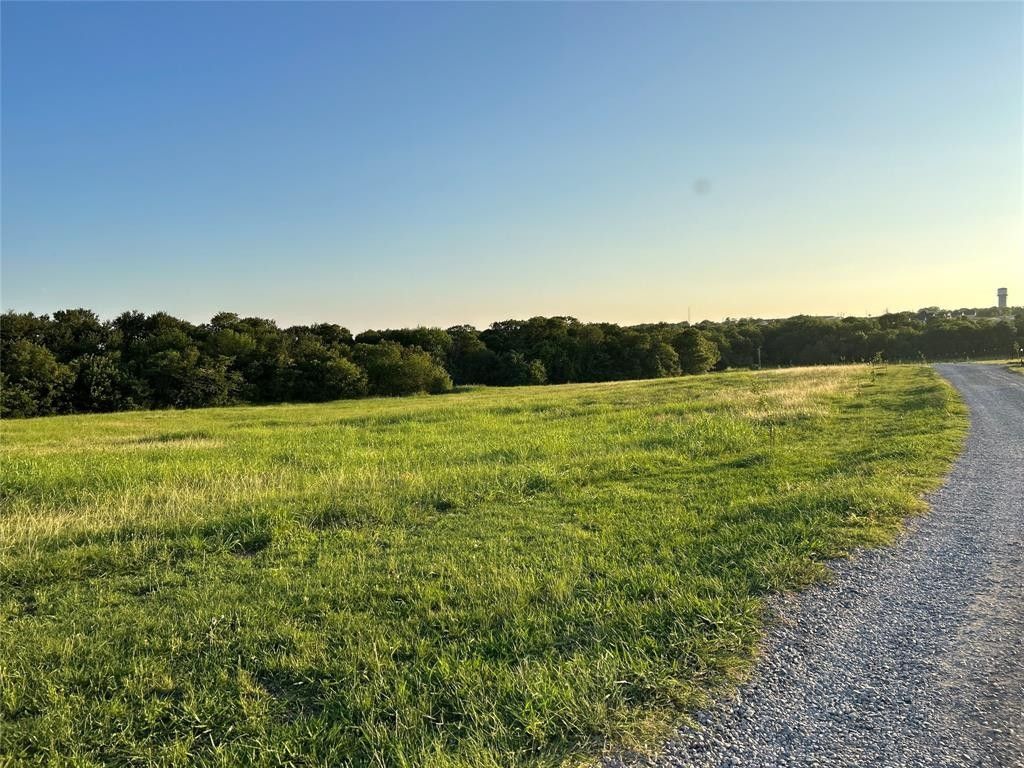 6.67 acres in Grayson County, Texas