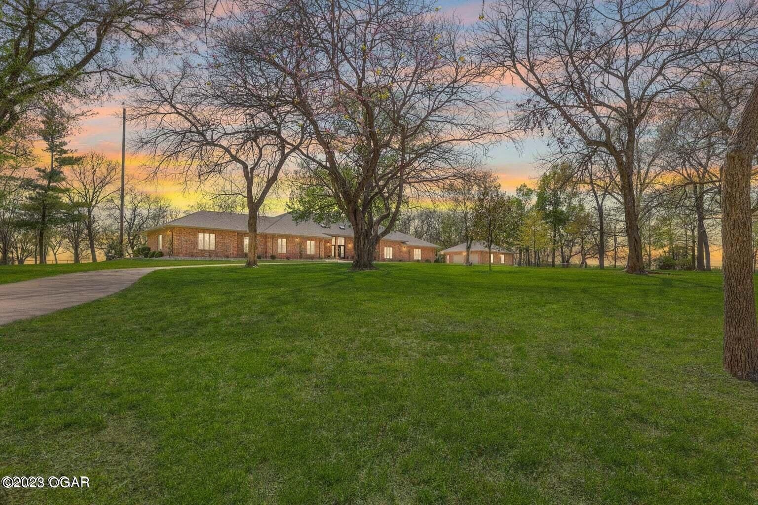 220 acres in Jasper County, Missouri