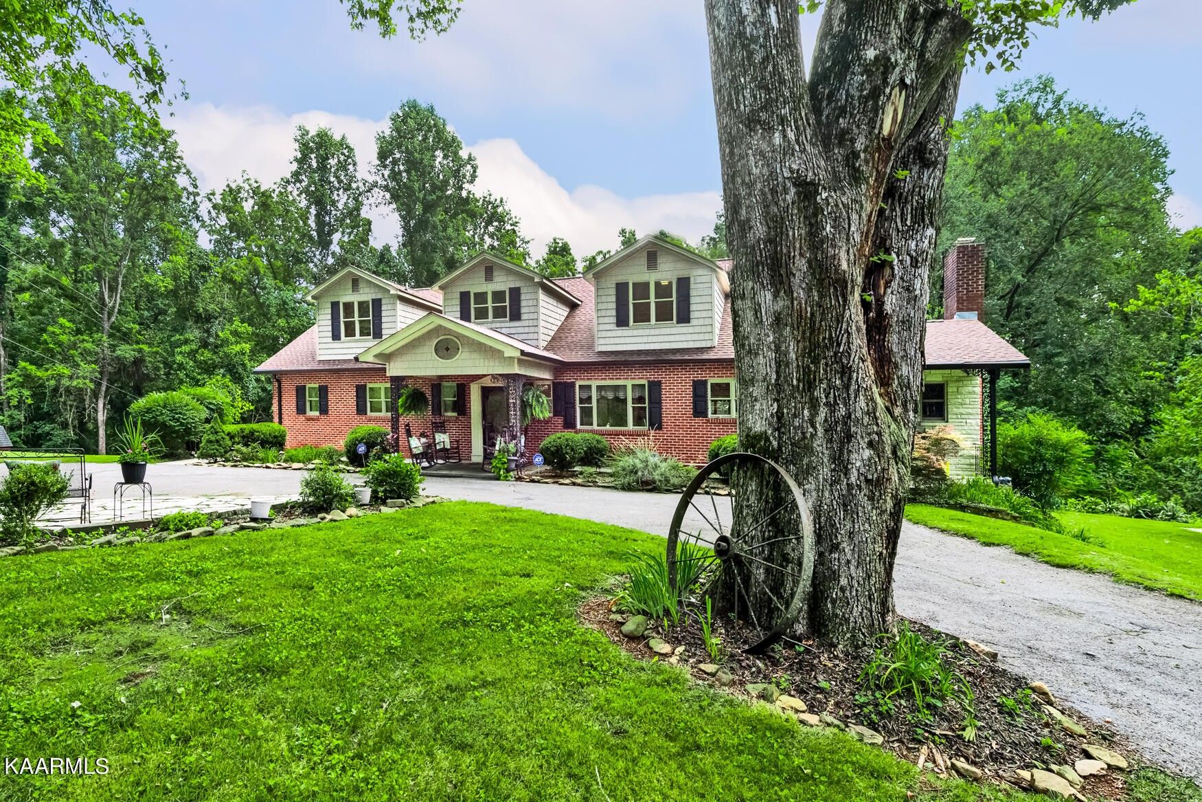 15 acres in Roane County, Tennessee