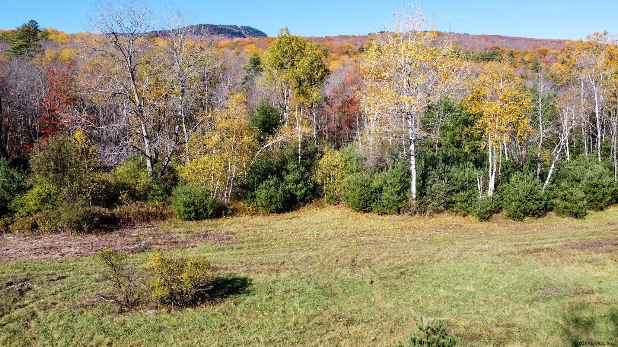 10.52 acres in Warren County, New York