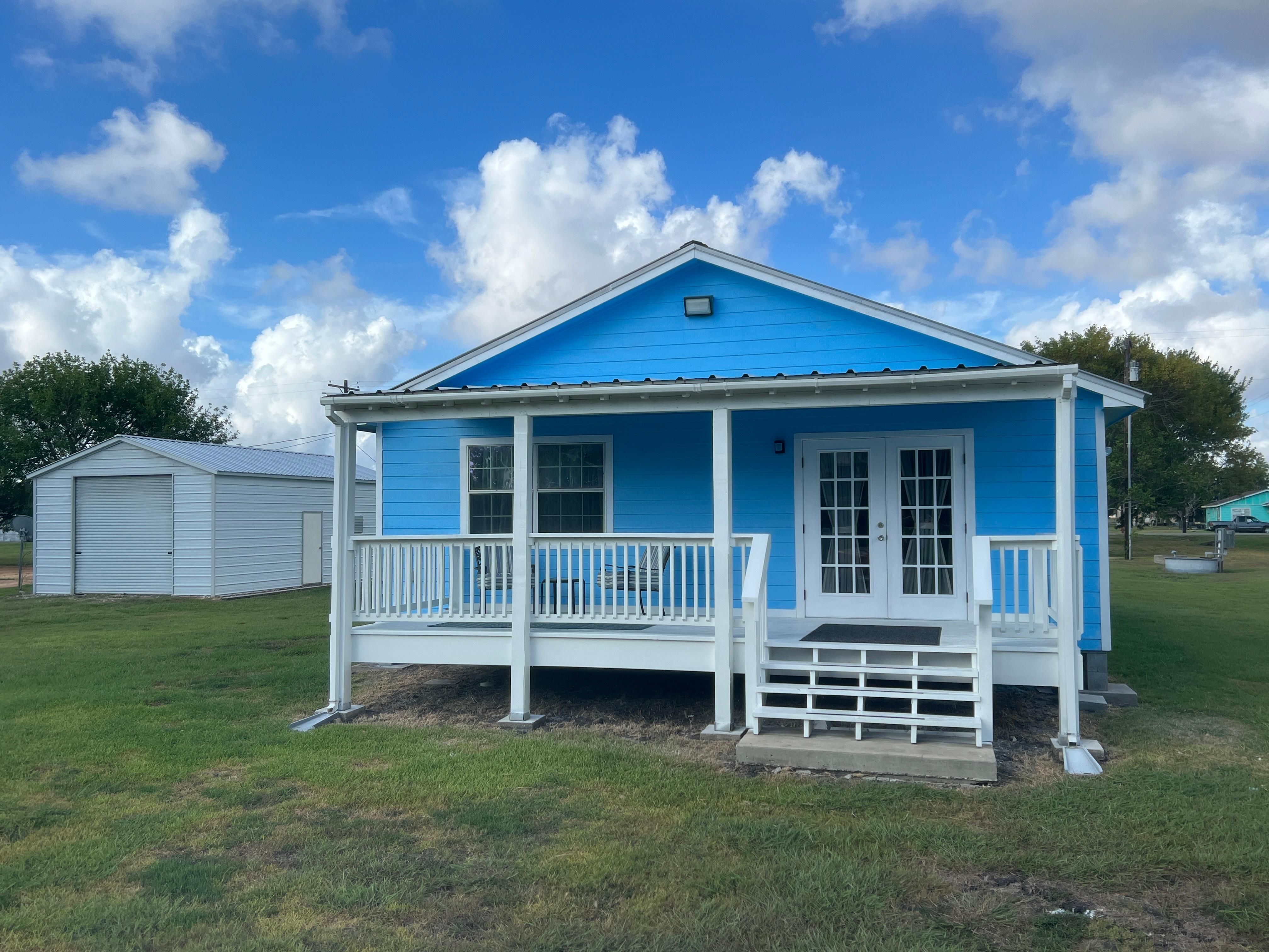 512 McDowell St, Austwell, TX 77950 MLS 1707845