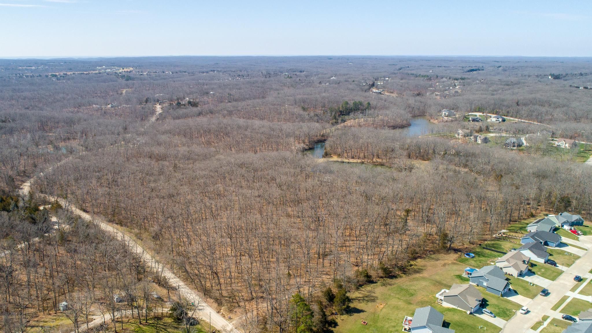 10 acres in Warren County, Missouri