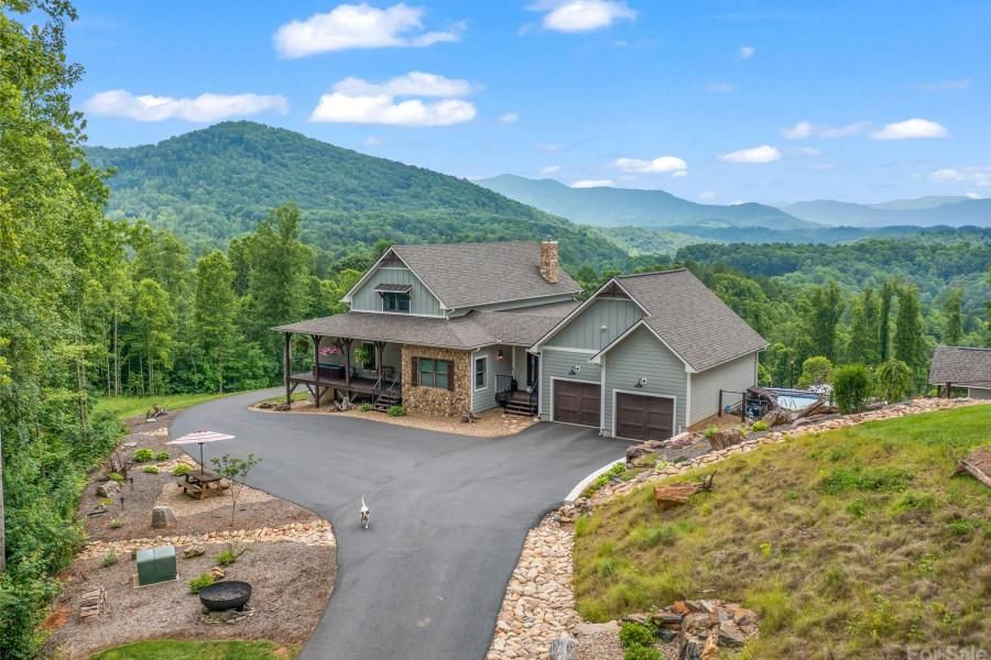 8 acres in Mitchell County, North Carolina