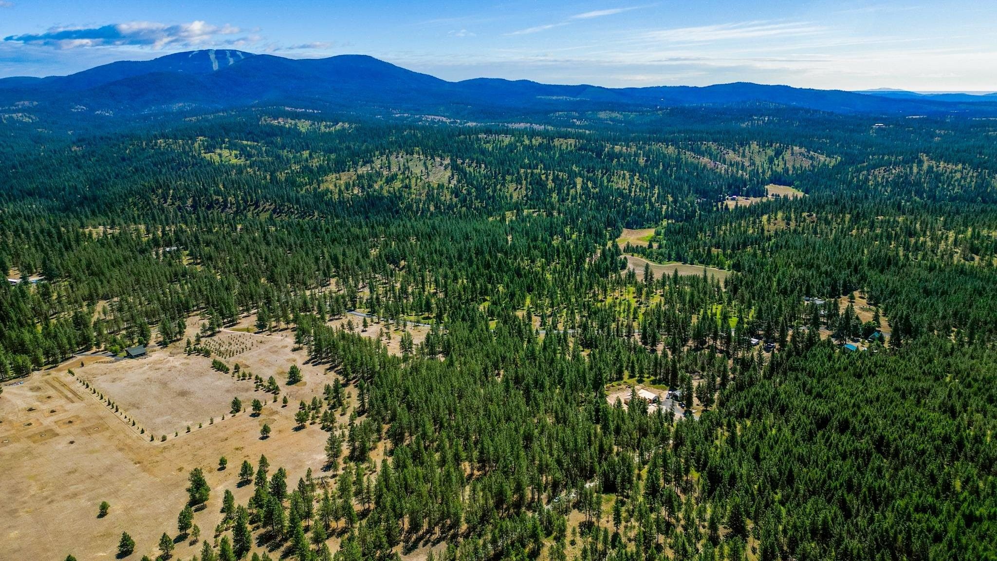 4.93 acres in Spokane County, Washington