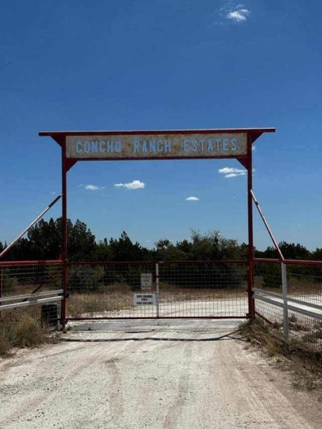 Residential PAINT ROCK, TX