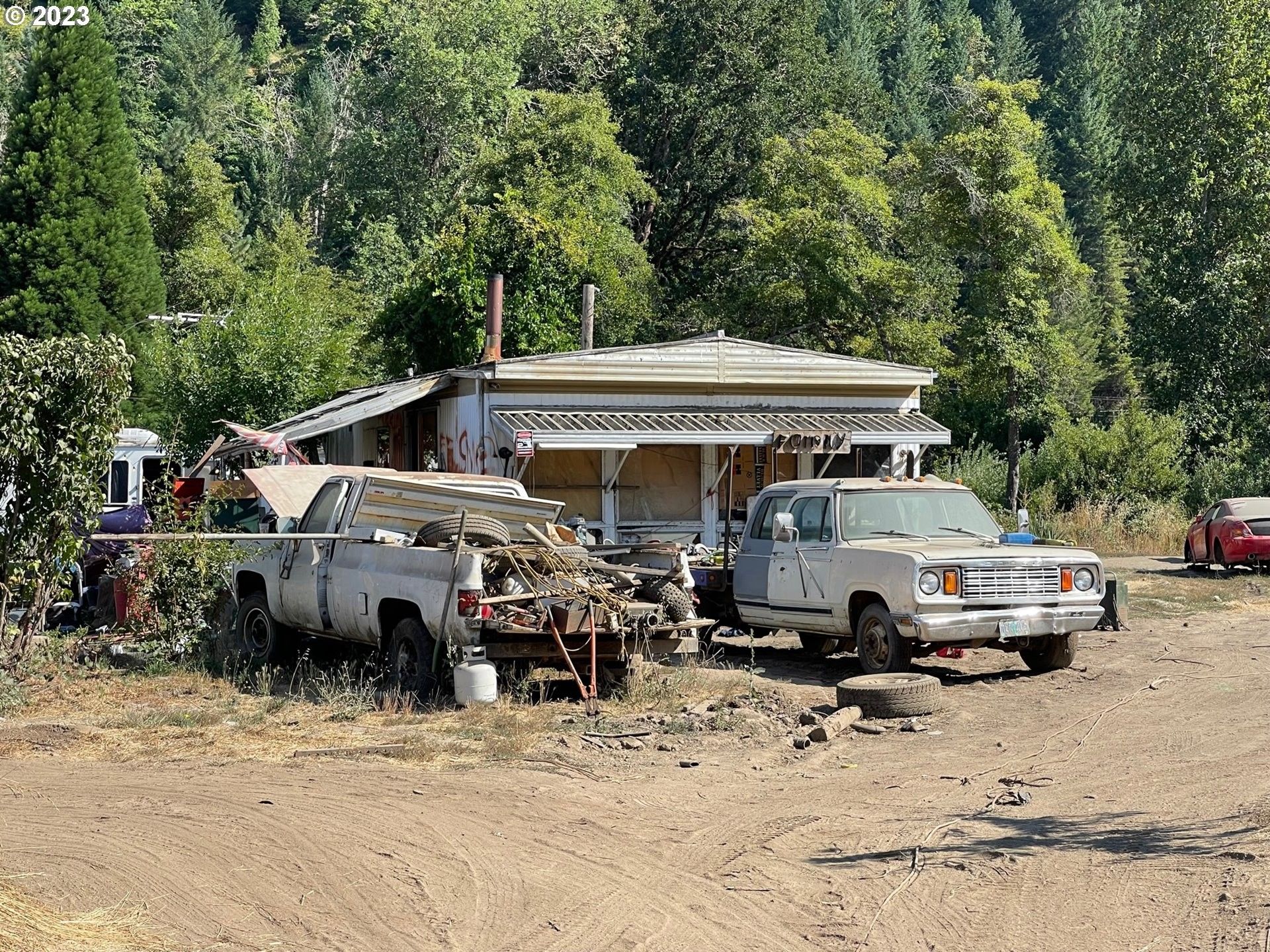 5 acres in Douglas County, Oregon