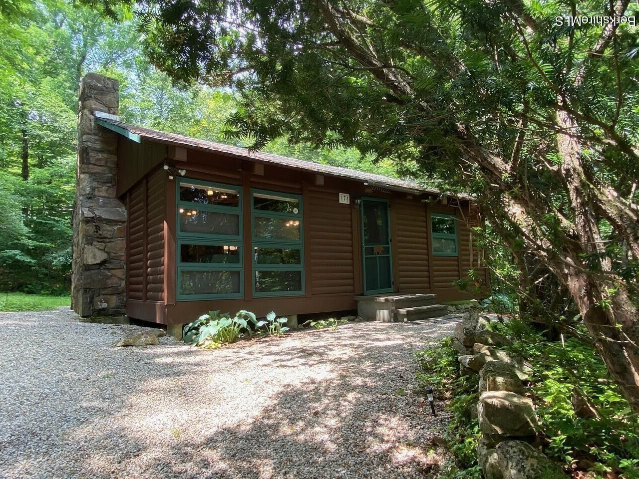 1 acres in Hampden County, Massachusetts