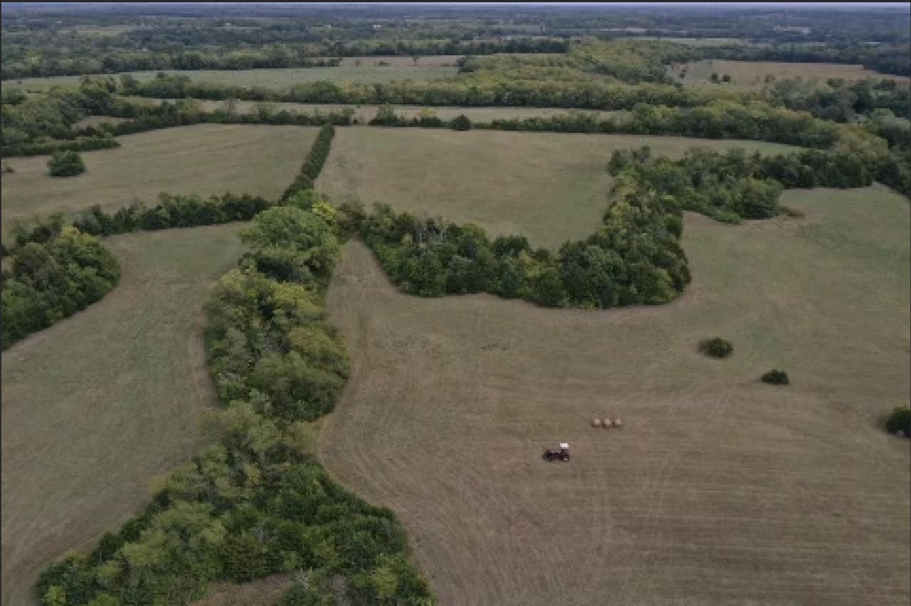 76 acres in Jackson County, Kansas