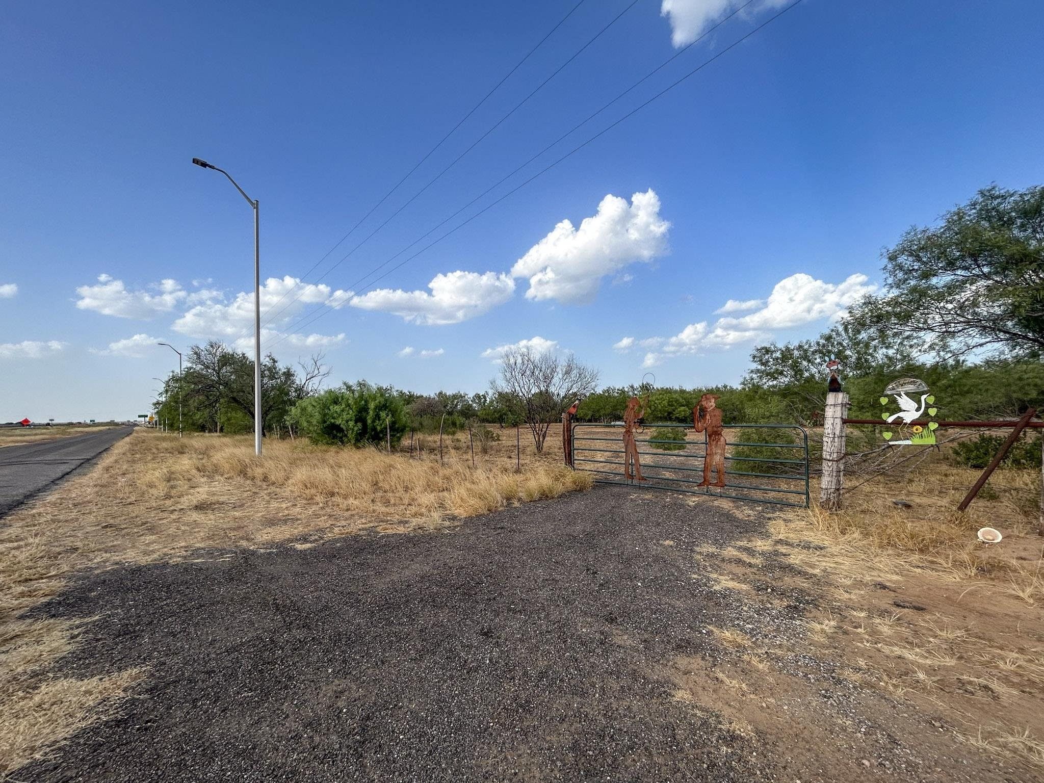 107 Ross Khaledi Rd Laredo Tx 78045 - k90bwqv