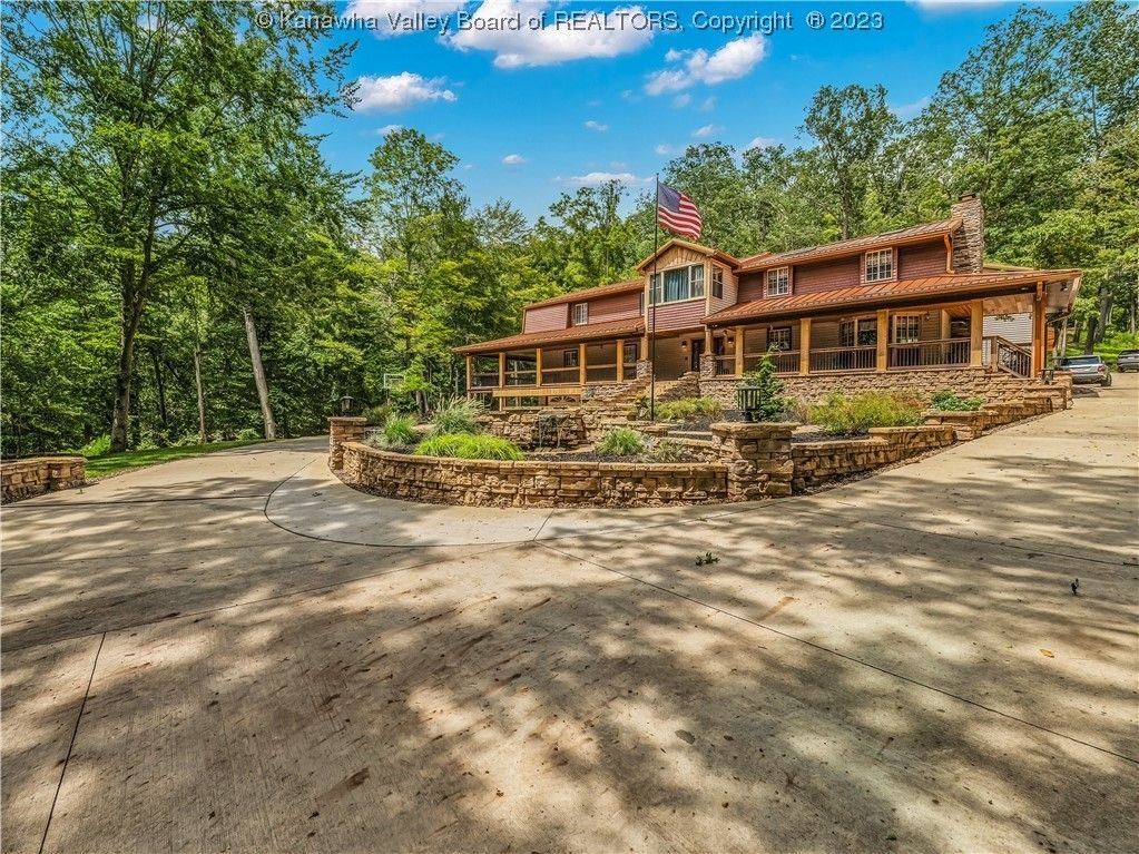 14 acres in Kanawha County, West Virginia