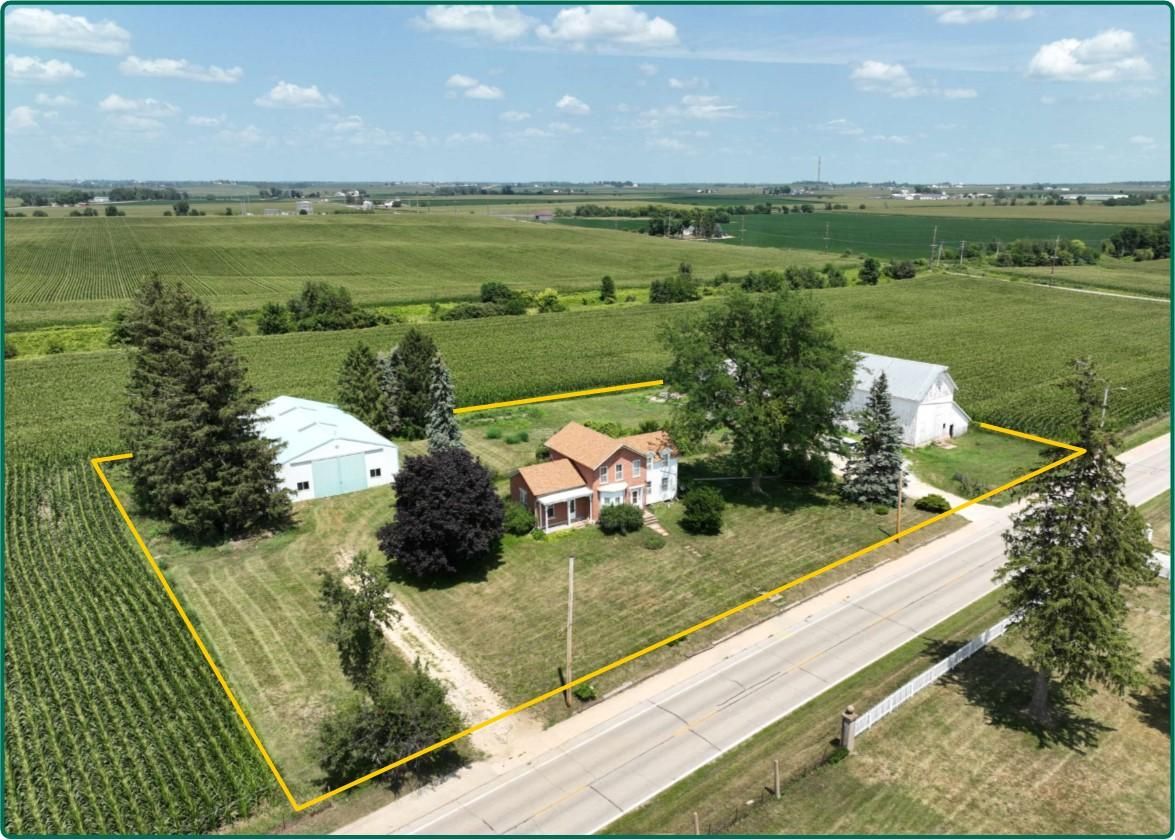 1.61 acres in Linn County, Iowa