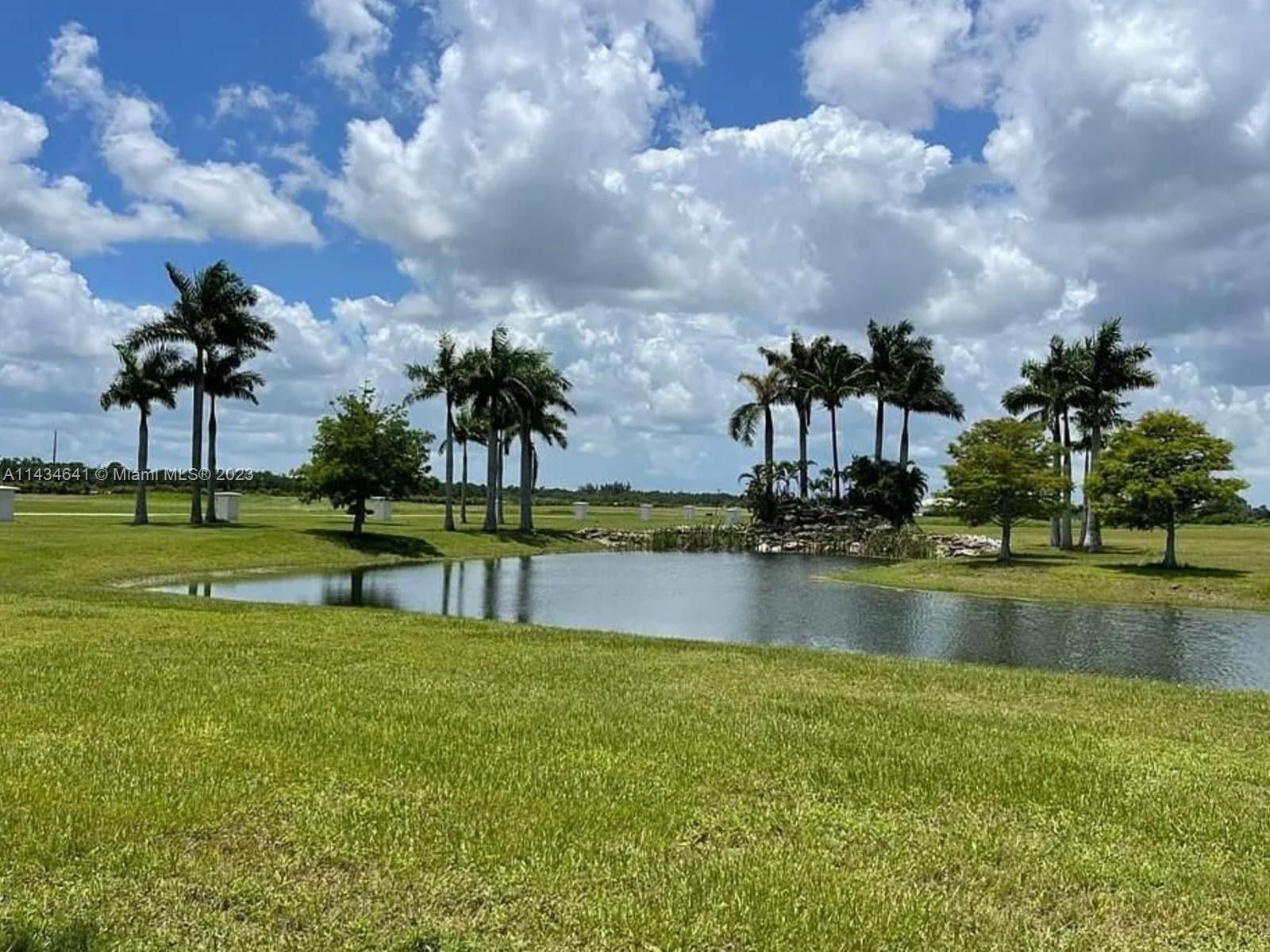 5.78 acres in Martin County, Florida