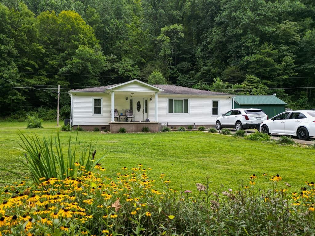 8 acres in Leslie County, Kentucky