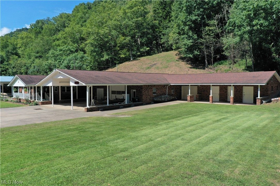 0.64 acres in Braxton County, West Virginia