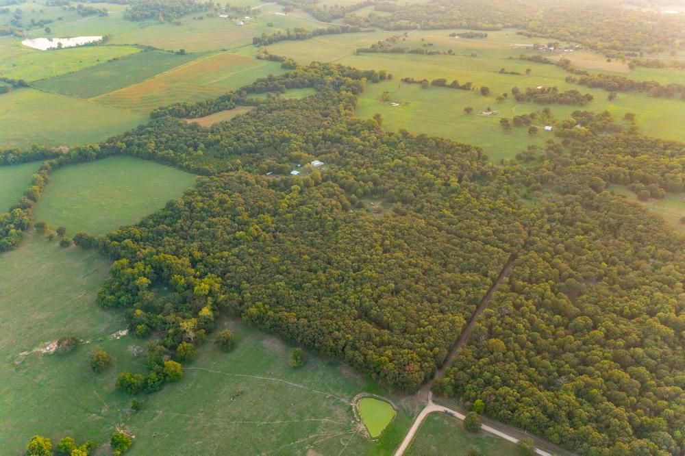 92 acres in Saint Clair County, Missouri
