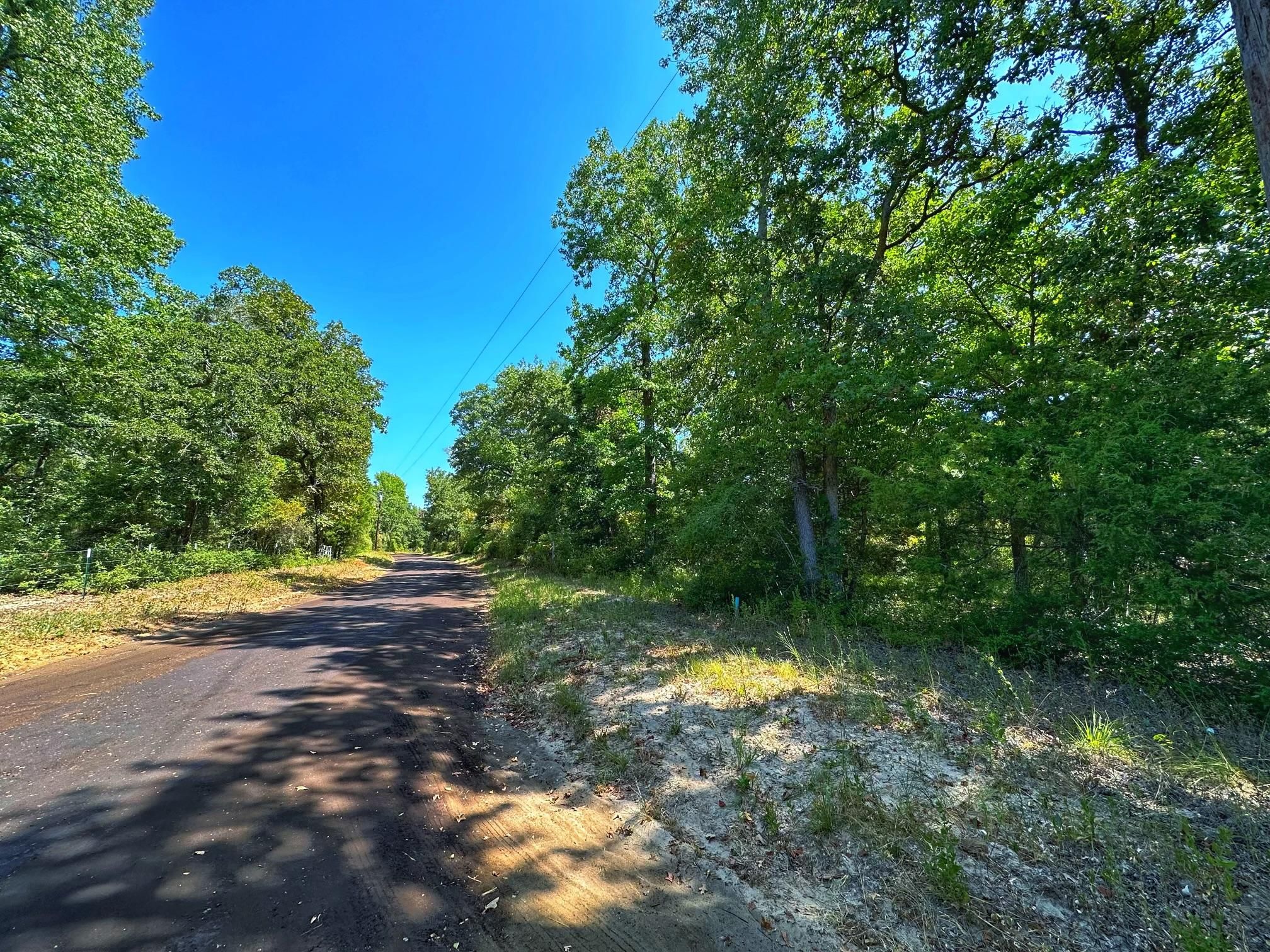 8 acres in Leon County, Texas