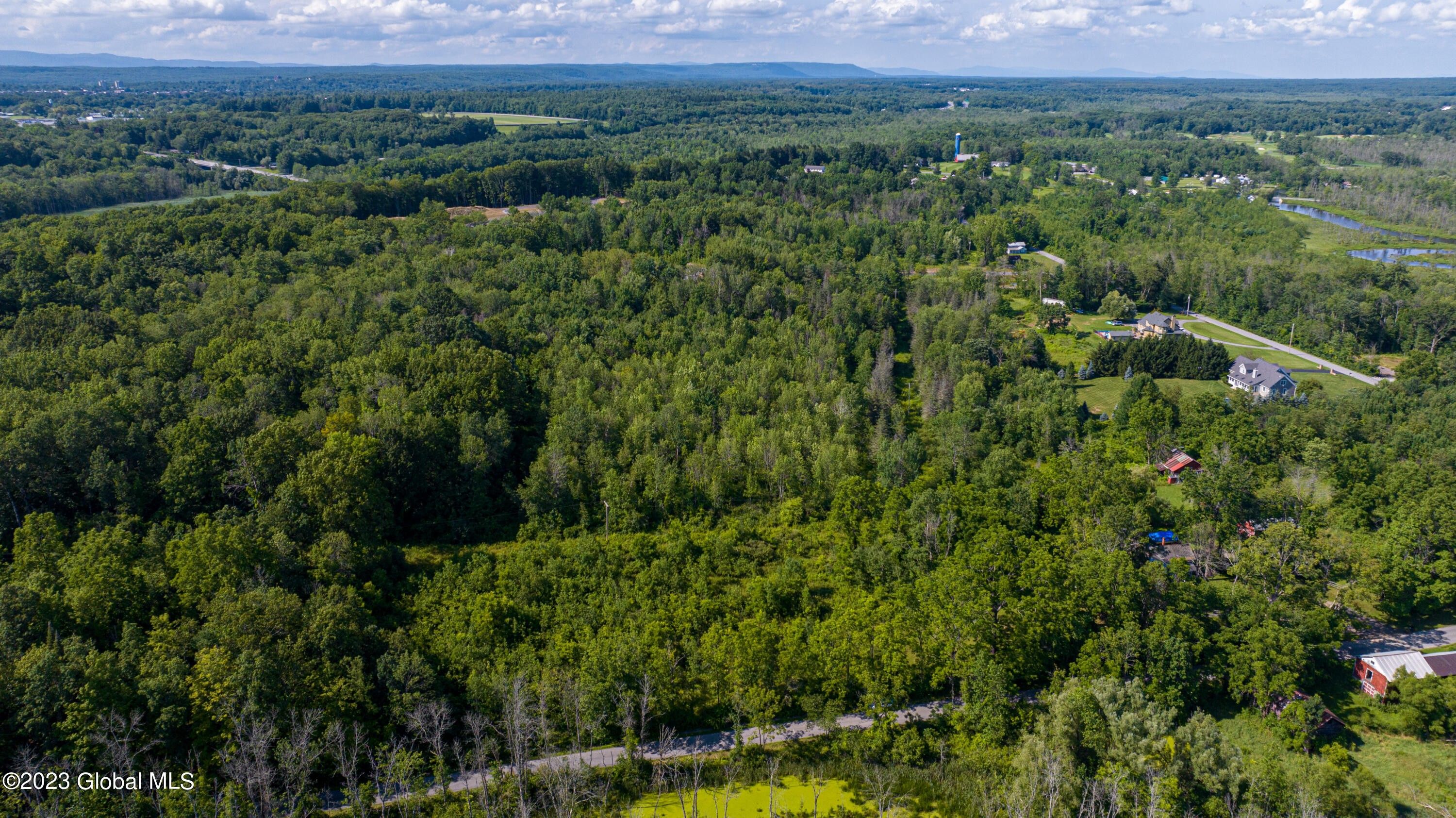 75.92 acres in Saratoga County, New York