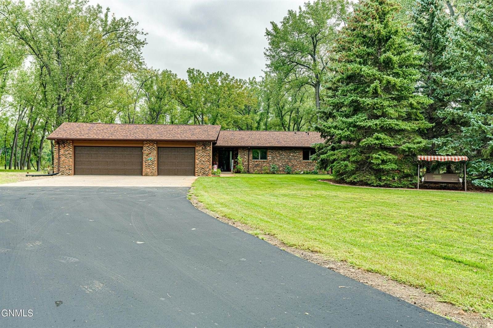 2.5 acres in Burleigh County, North Dakota