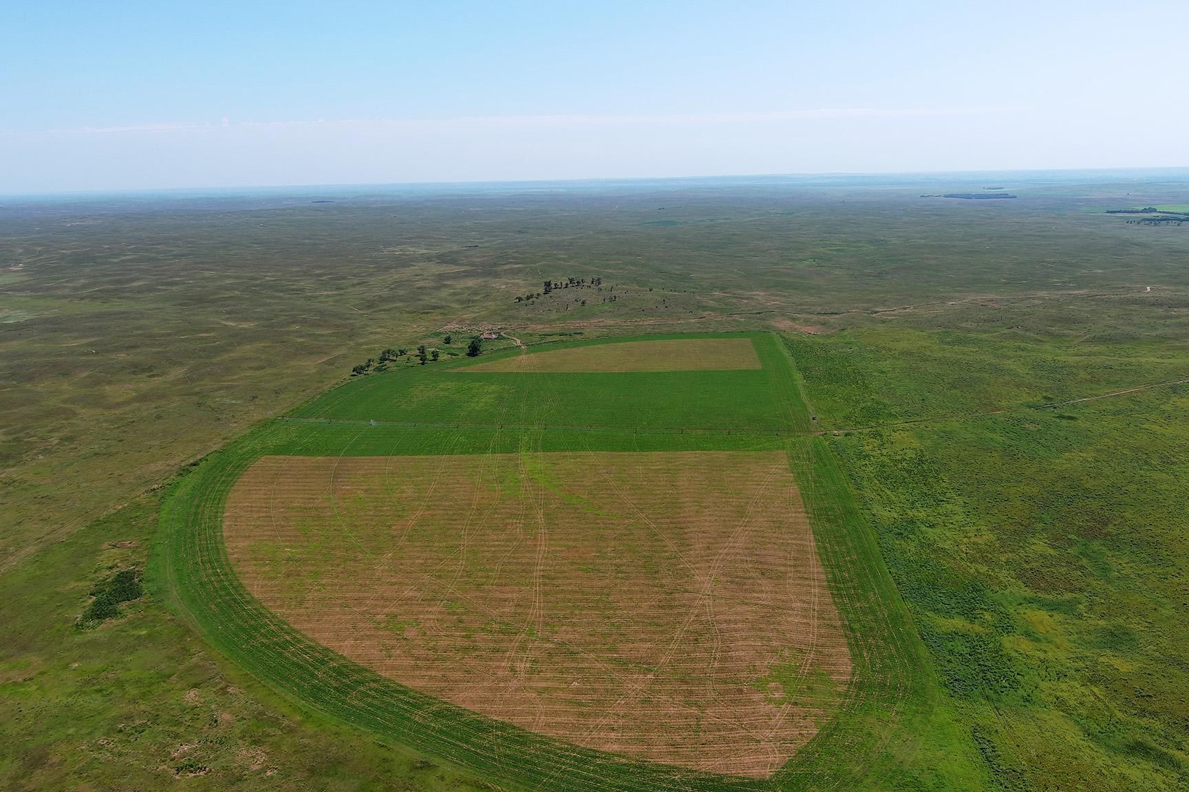 3,034 acres in North Platte, NE, 69101 MLS Stewart Estate Ranch & Equipment Auction