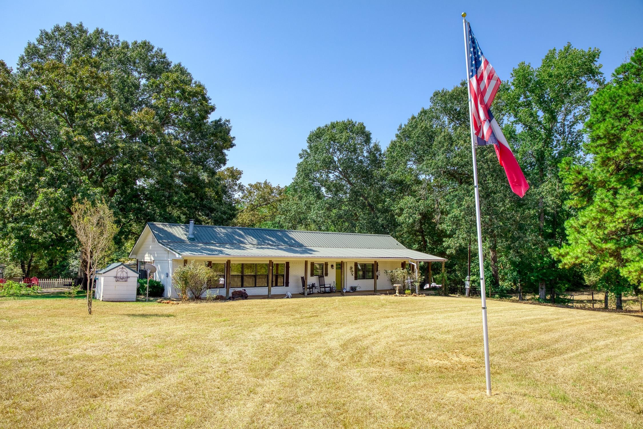 28 acres in Anderson County, Texas