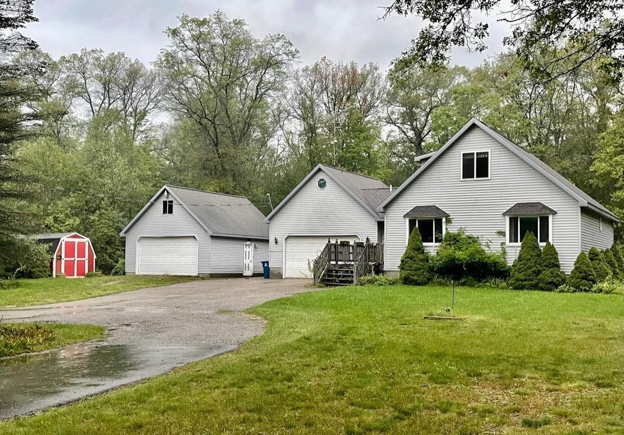 10 acres in County, Michigan