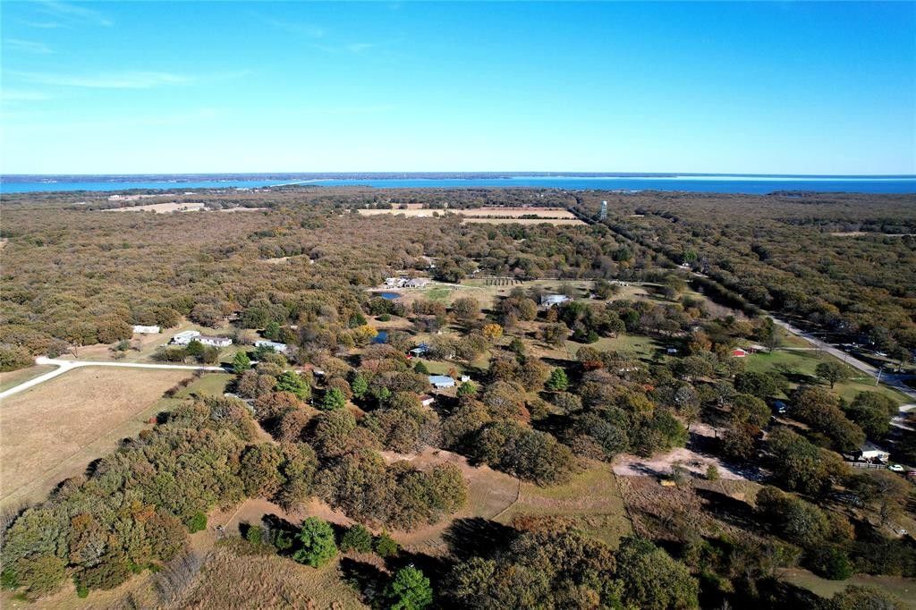 2 acres in Hunt County, Texas