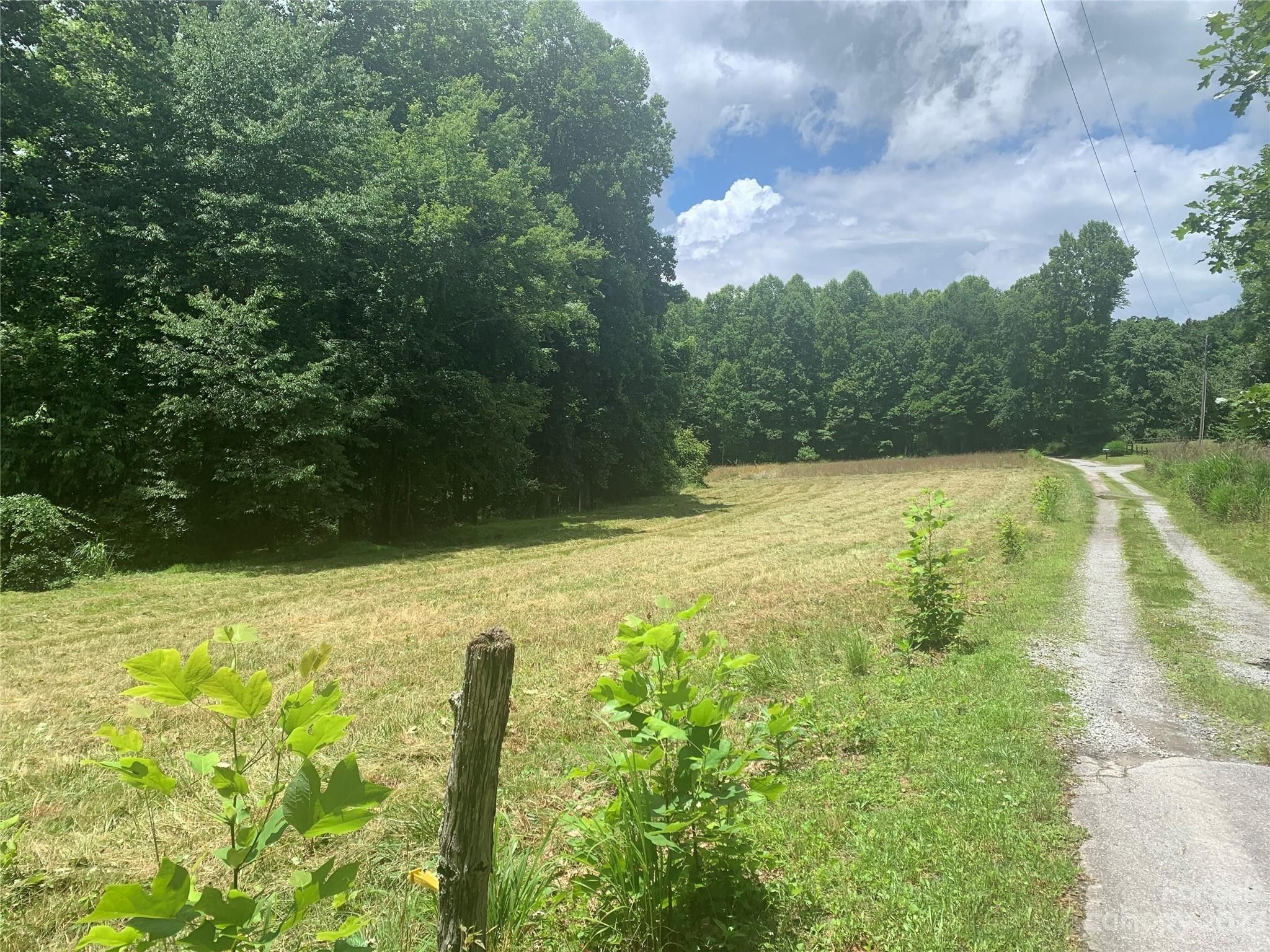 9.65 acres in Henderson County, North Carolina