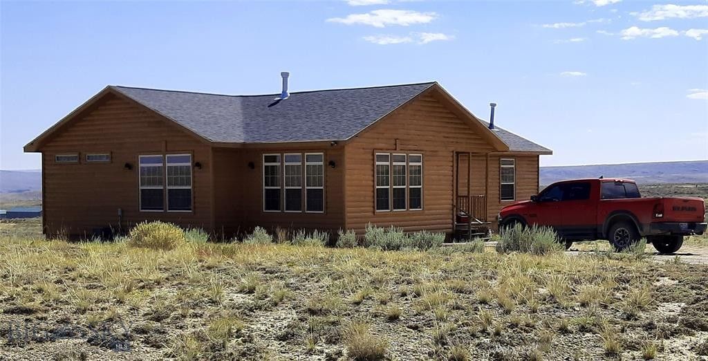 21 acres in Carbon County, Montana