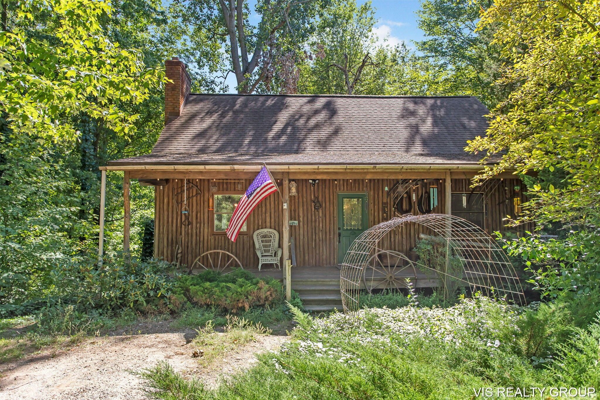 5 acres in Ottawa County, Michigan