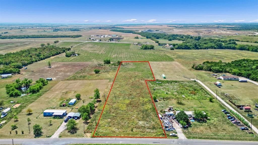 3.24 acres in Grayson County, Texas