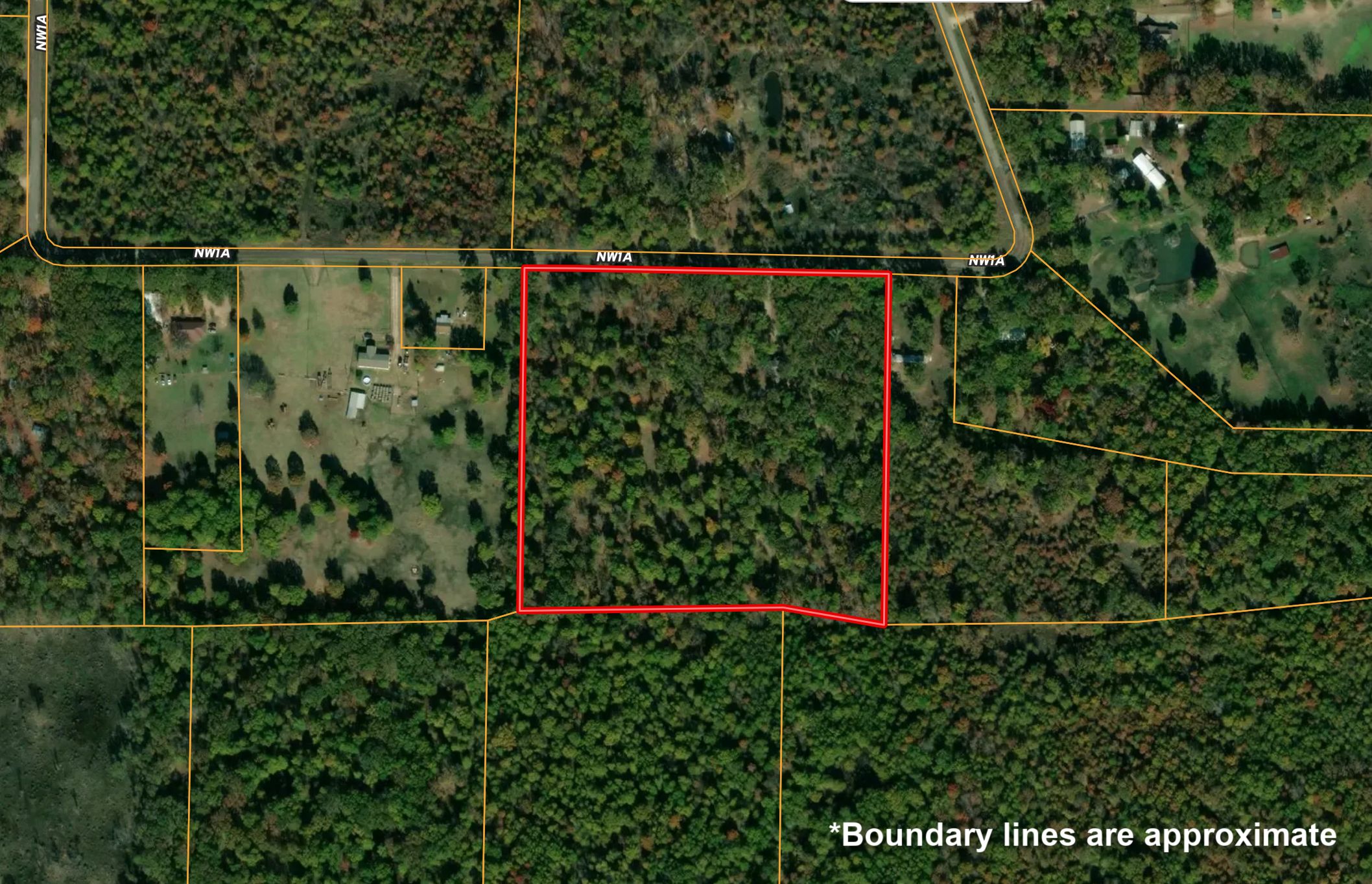 14.88 acres in Titus County, Texas