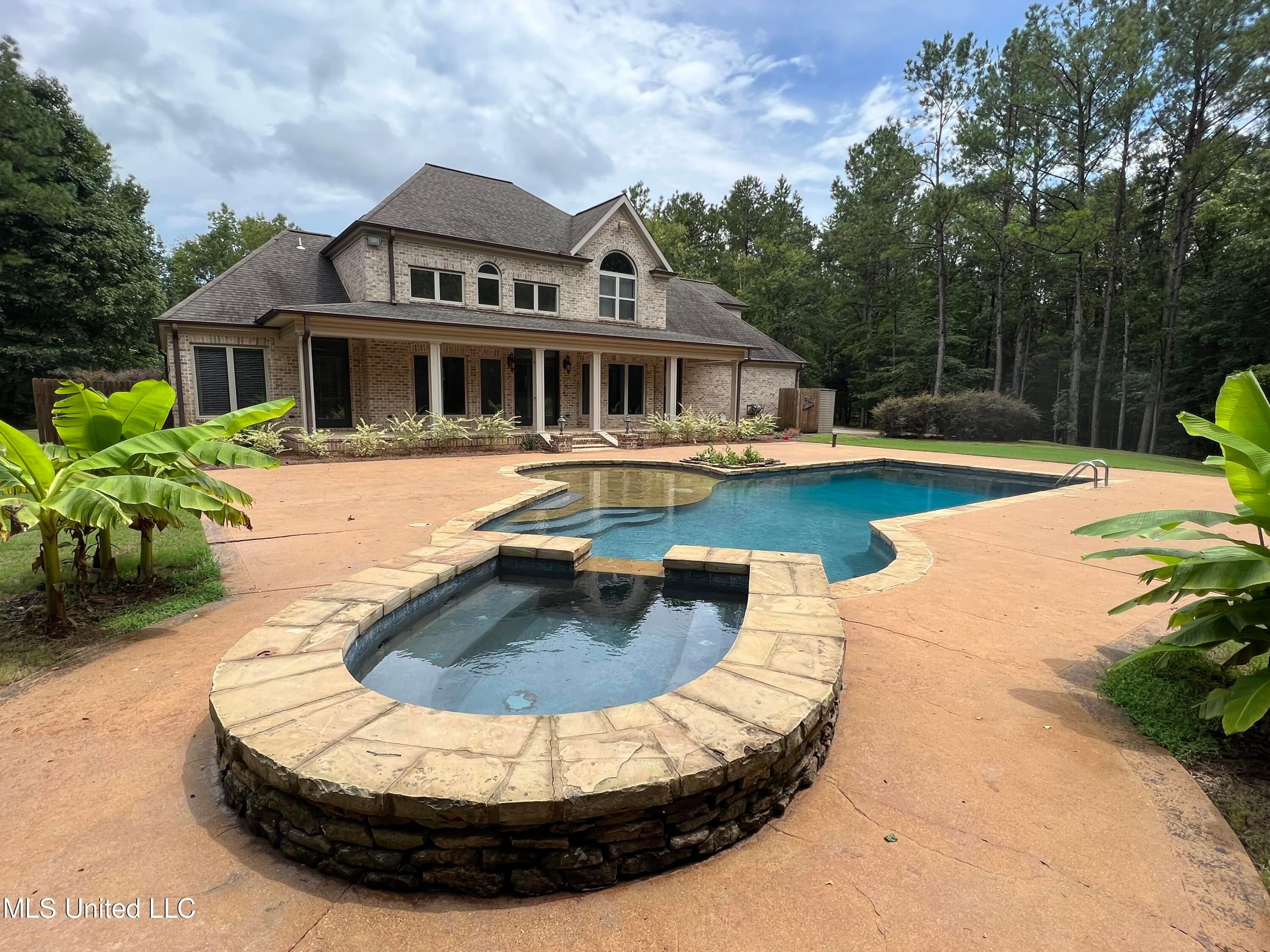 125 acres in Benton County, Mississippi