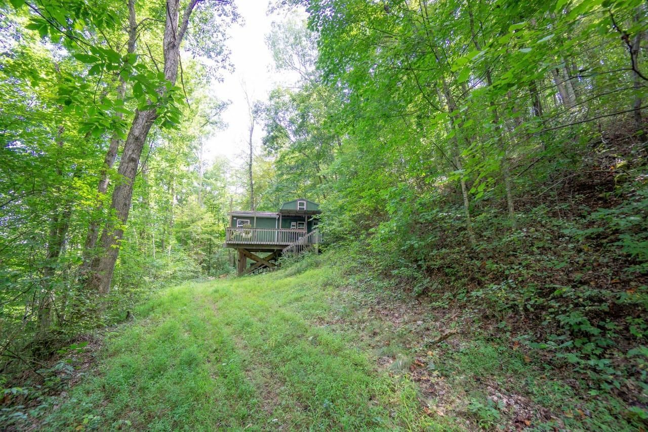 10.01 acres in Monroe County, Ohio