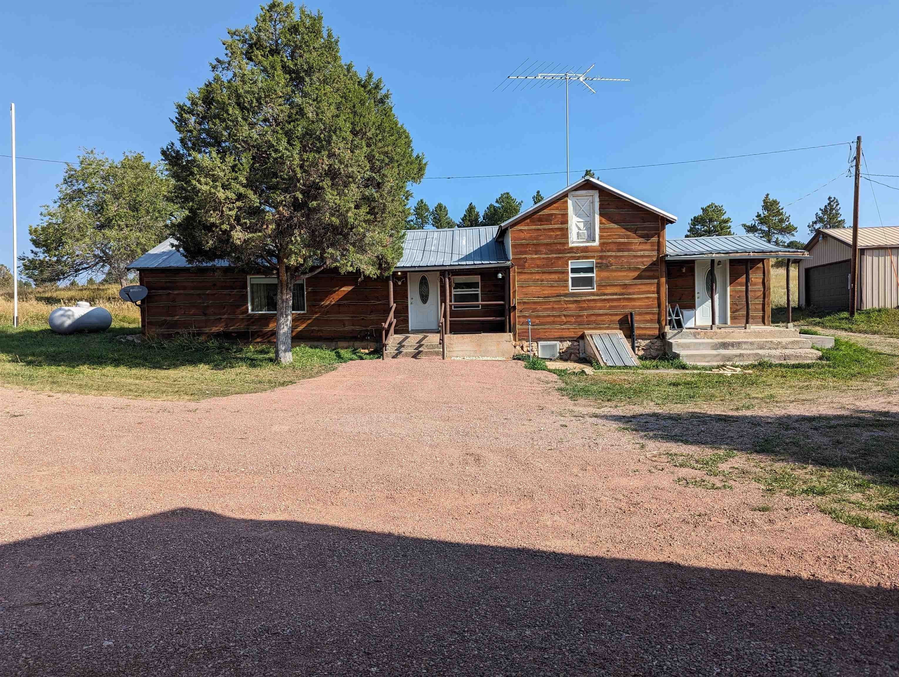 240.95 acres in Fall River County, South Dakota